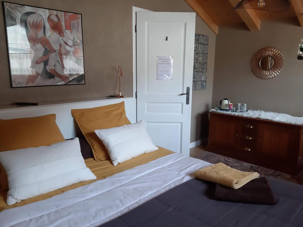"Namaste" Chambre Zen Au Calme Saint-Jean-dʼAulps エクステリア 写真