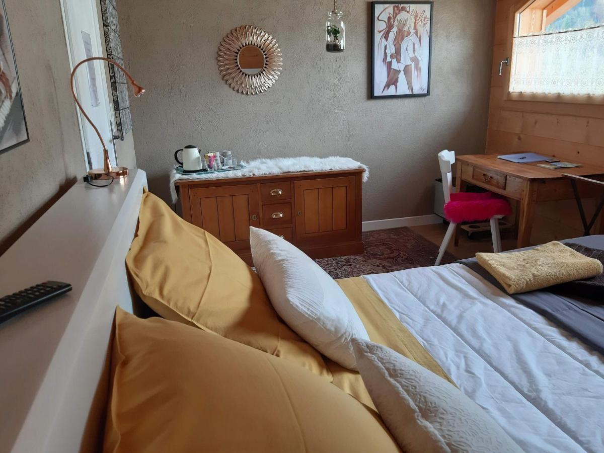 "Namaste" Chambre Zen Au Calme Saint-Jean-dʼAulps エクステリア 写真