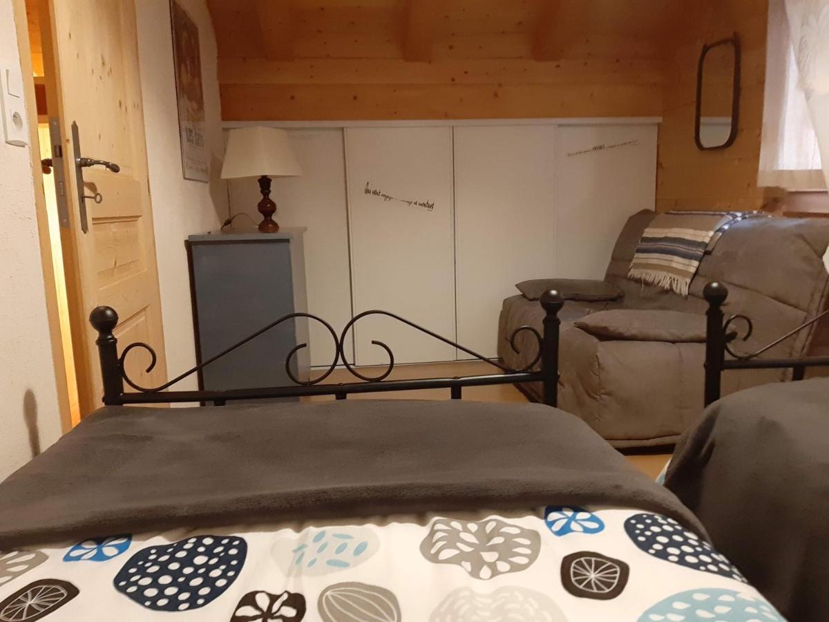 "Namaste" Chambre Zen Au Calme Saint-Jean-dʼAulps エクステリア 写真